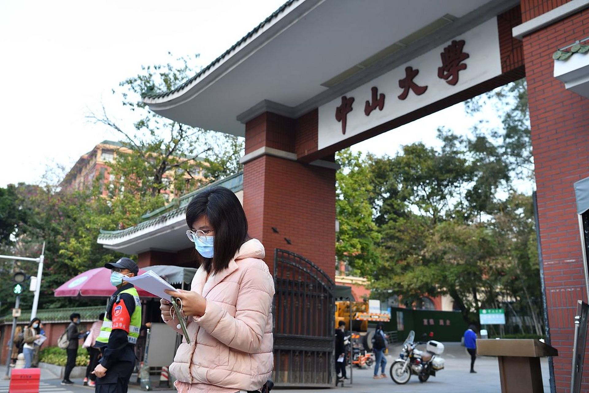 中山大学(中山大学附属肿瘤防治中心越秀区电话)