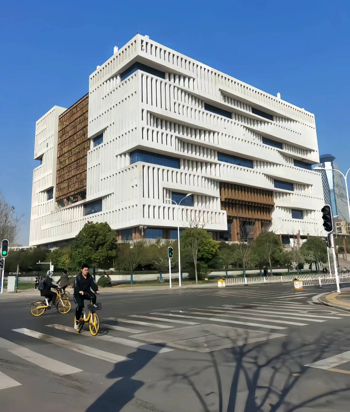 武汉理工大学文凭(武汉理工大学学历查询系统)